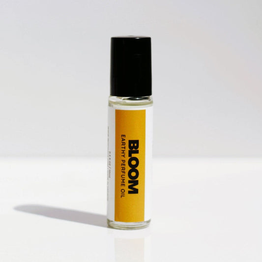Sunshine in a bottle! Bloom radiates citrus, juicy fruits & florals. Increase Body Confidence with this fragrance oil 